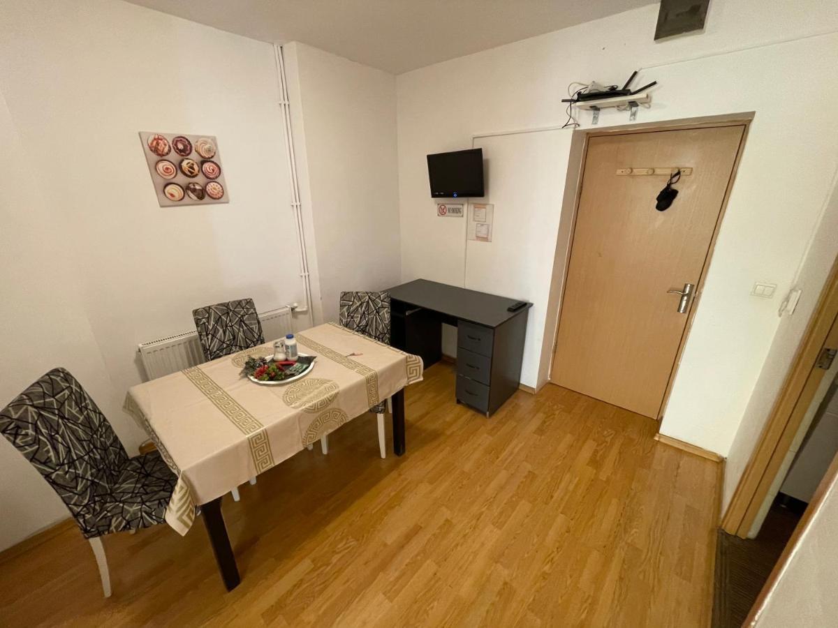 Apartament Piata Amzei 1 布加勒斯特 外观 照片